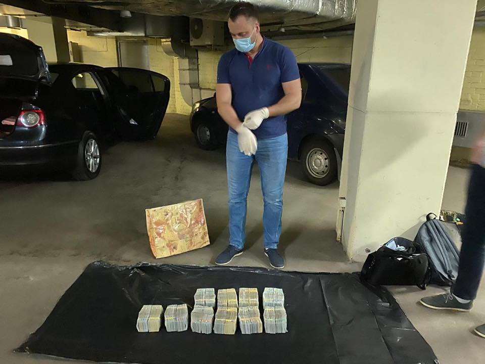 На месте инцидента (Фото: пресс-служба НАБУ)