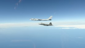 Истребители ВВС США перехватили у Аляски шесть военных самолетов России