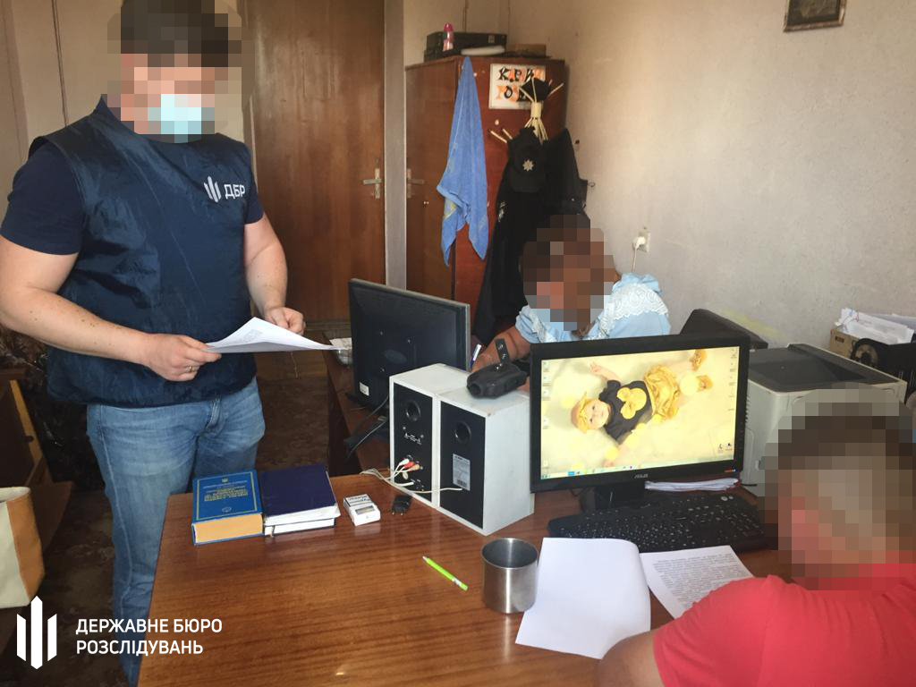 Пытки в полиции Кагарлыка. Под подозрение попали еще двое полицейских - фото