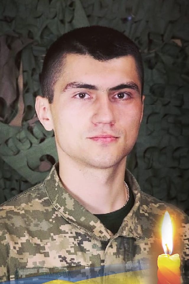 Тарас Матвеев (Минобороны/Facebook) Тарас Матвеев (Минобороны/Facebook)