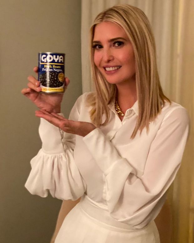 Иванка Трамп с баночкой Goya Foods