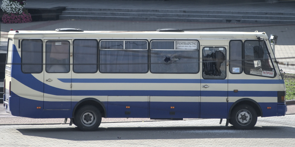 В Луцке захватили автобус с заложниками: все новости