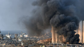 Взрыв в Бейруте. Ранены 400 человек, точных данных о погибших нет: фото 18+