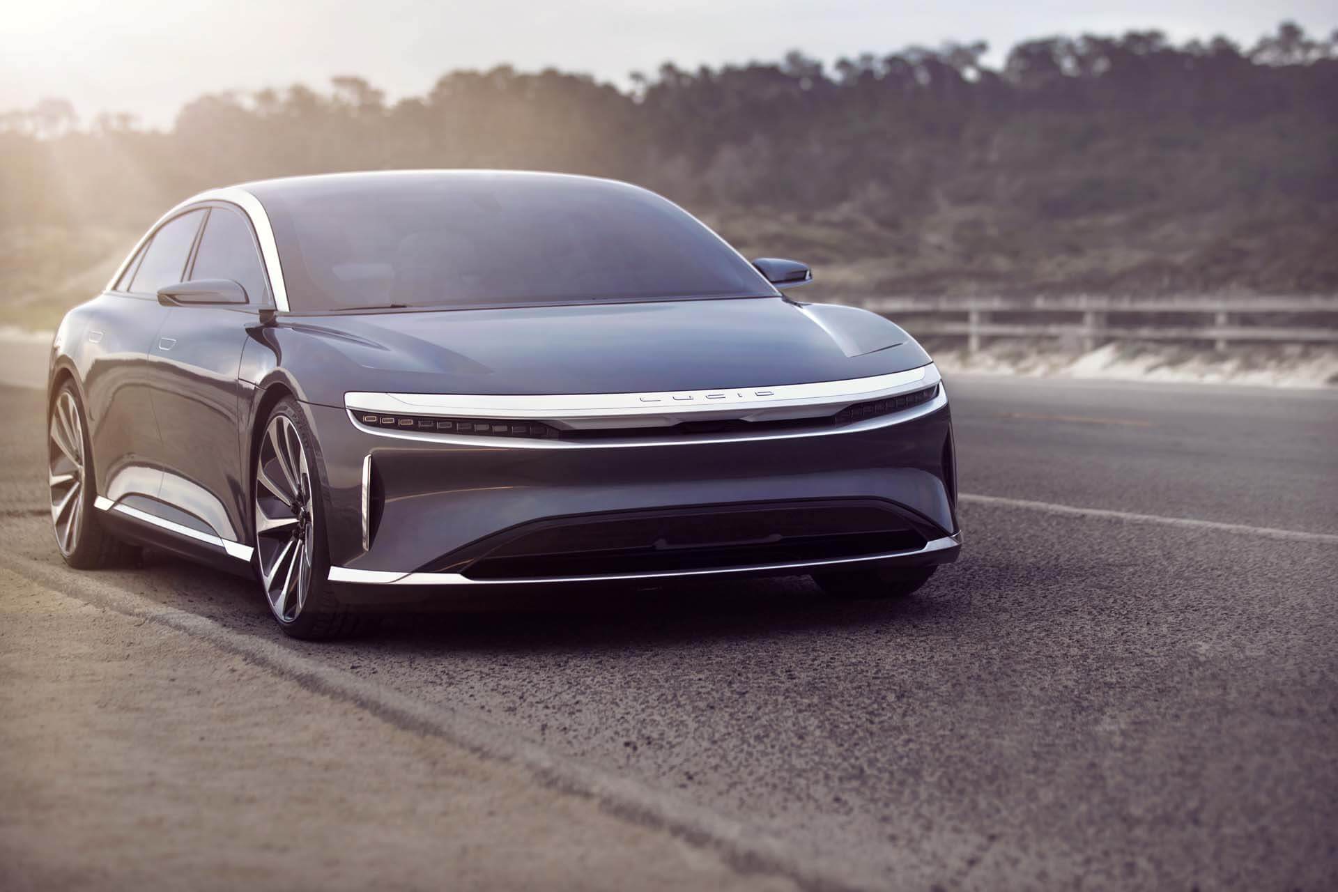 Tesla отдыхает. Lucid Air обновил рекорд пробега без подзарядки: фото, видео