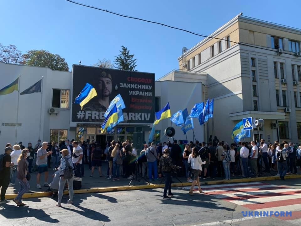 Состояние Балуха по-прежнему тяжелое. Под МВД проходит акция в его защиту - фото