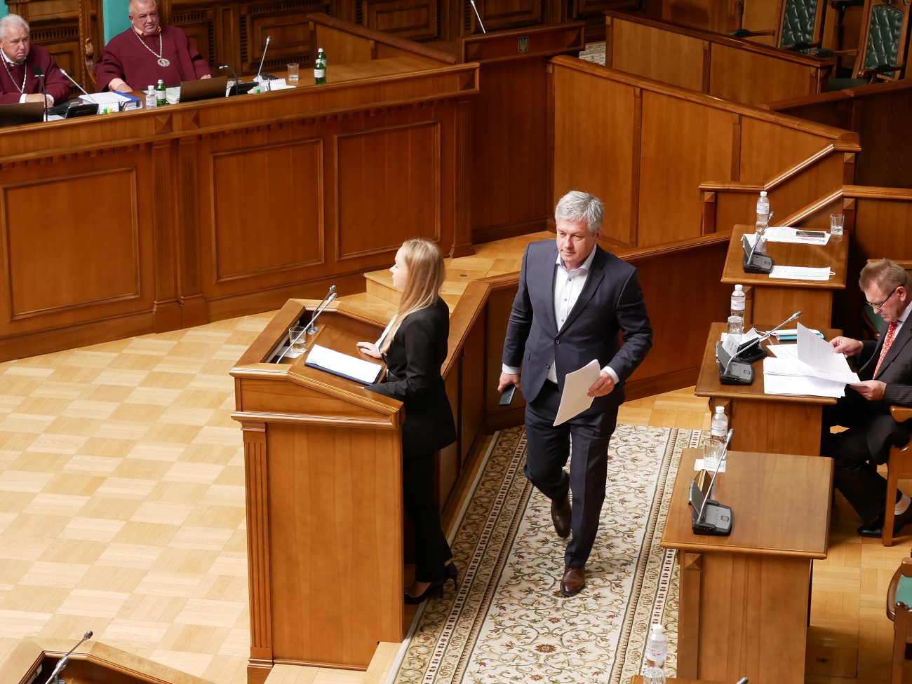 Светлана Рекрут и Виктор Новиков в КСУ. Фото - пресс-служба ФГВФЛ