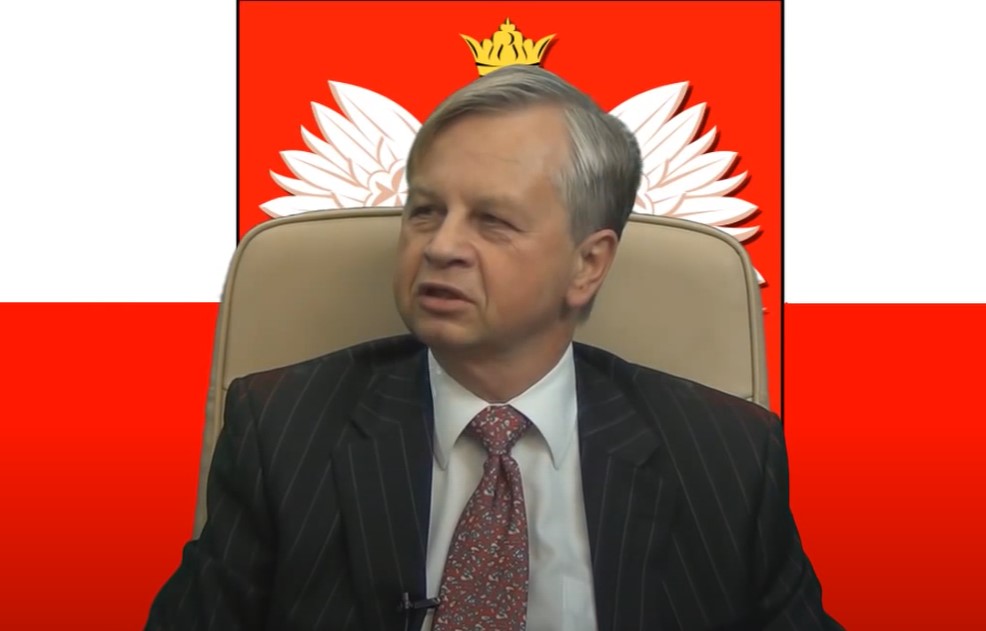 Лукашенко тайно провозгласился, но его не признают. Вот еще семь абсурдных ситуаций
