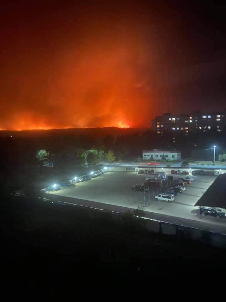 Пожары в Луганской области. Северодонецк (Фото: Facebook Ольги Лишик)