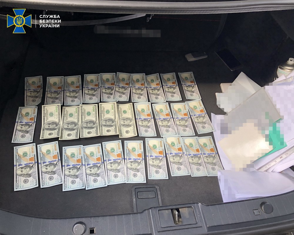 СБУ: Затримано шахраїв, які продавали "посади" помічників депутатів Слуги народу