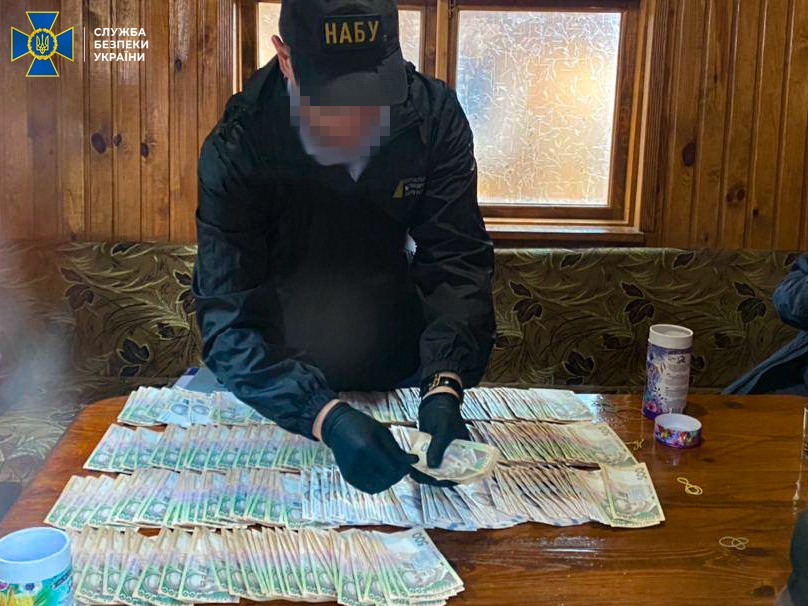 У Вінниці директор держпідприємства пропонував голові ОДА 4 млн грн хабаря – СБУ