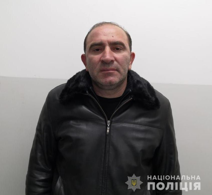 В Киевской области полиция задержала вора в законе (фото – пресс-служба областной полиции) В Киевской области полиция задержала вора в законе