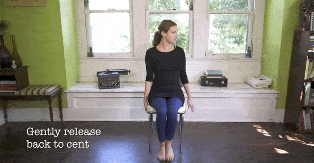 Фрагмент з Yoga With Adriene