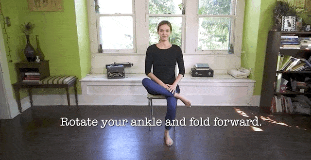 Youtube-канал Yoga With Adriene
