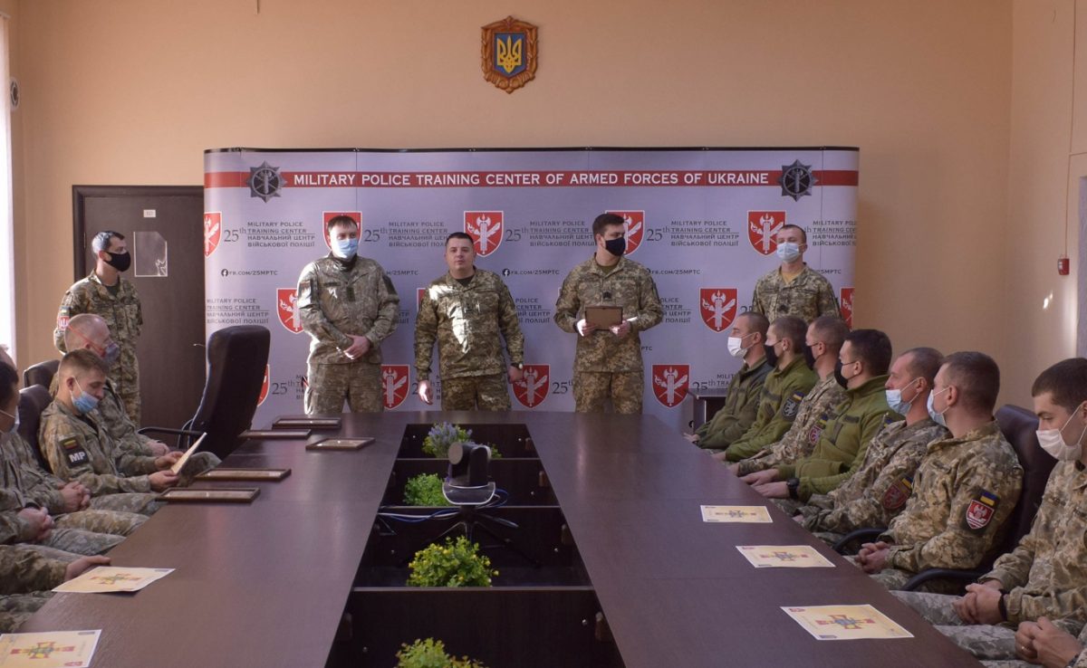 Фото – armyinform.com.ua Поведение в плену, выживание в экстремальных условиях: фото и видео курса спецназа ВСП