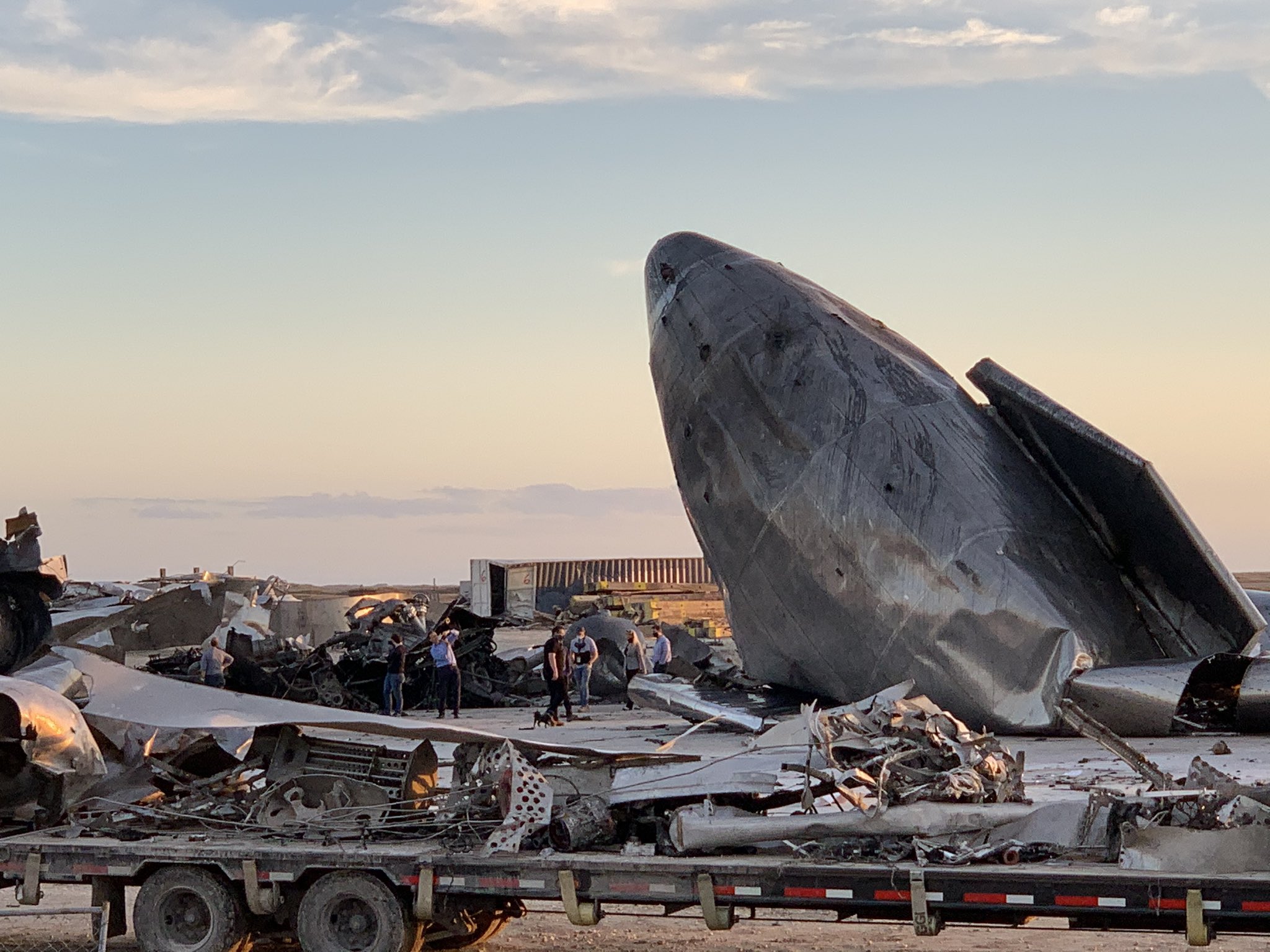 Starship маск. Старшип Илон Маск. Корабль Starship SPACEX. Старшип Элона маска.