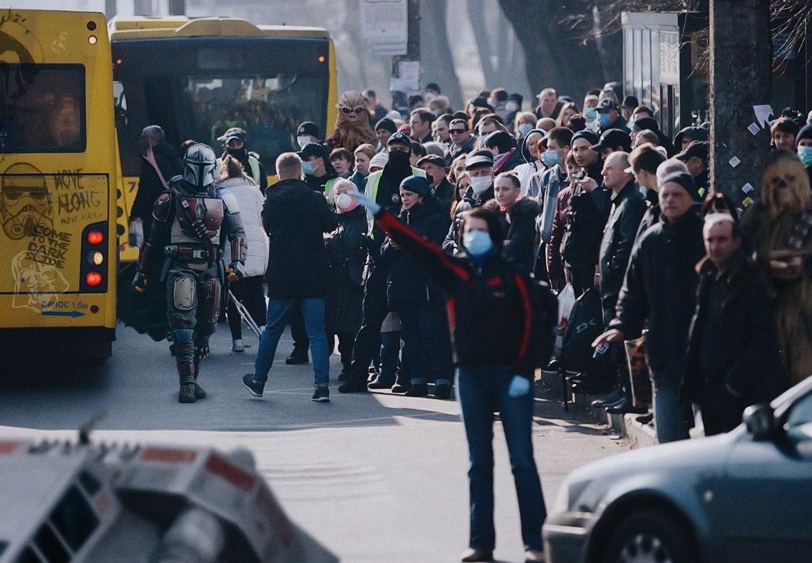 Боба Фетт тримає дистанцію. Ілюстрація: Михайло Присташ