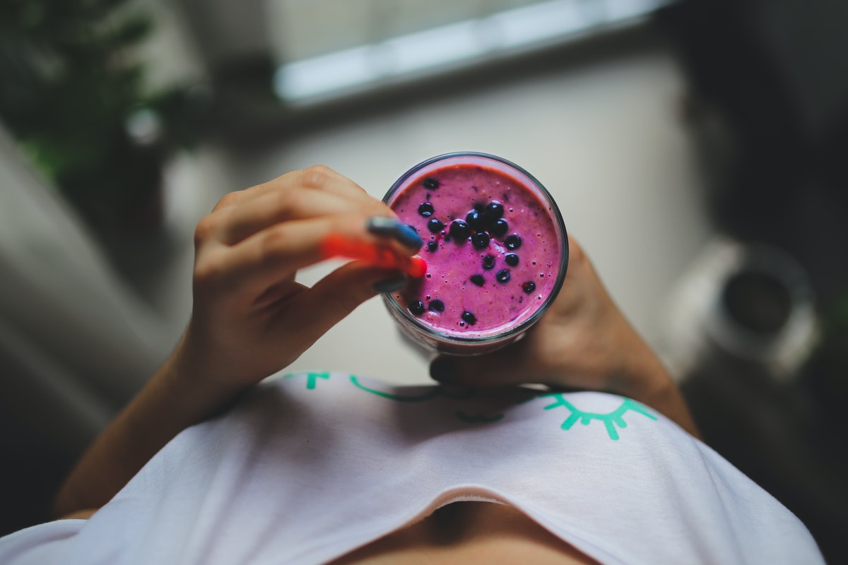 Смузі з чорницею (фото – pexels.com)