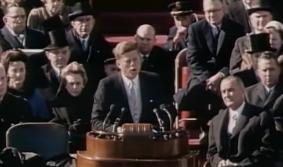 "Спичрайтеры – это альтер-эго политиков". Кто стоит за блистательной речью Байдена