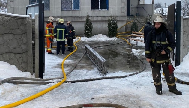 Пожар в частном доме престарелых 