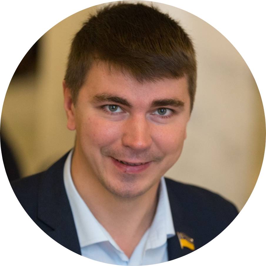 Не только Дубинский. Шесть депутатов, которых исключили из фракции СН: когда и за что