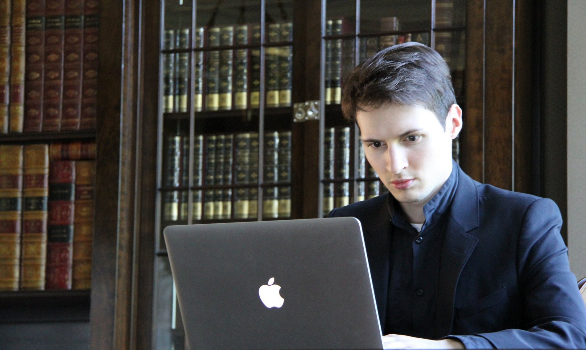 Павел Дуров (источник – facebook.com_durov)