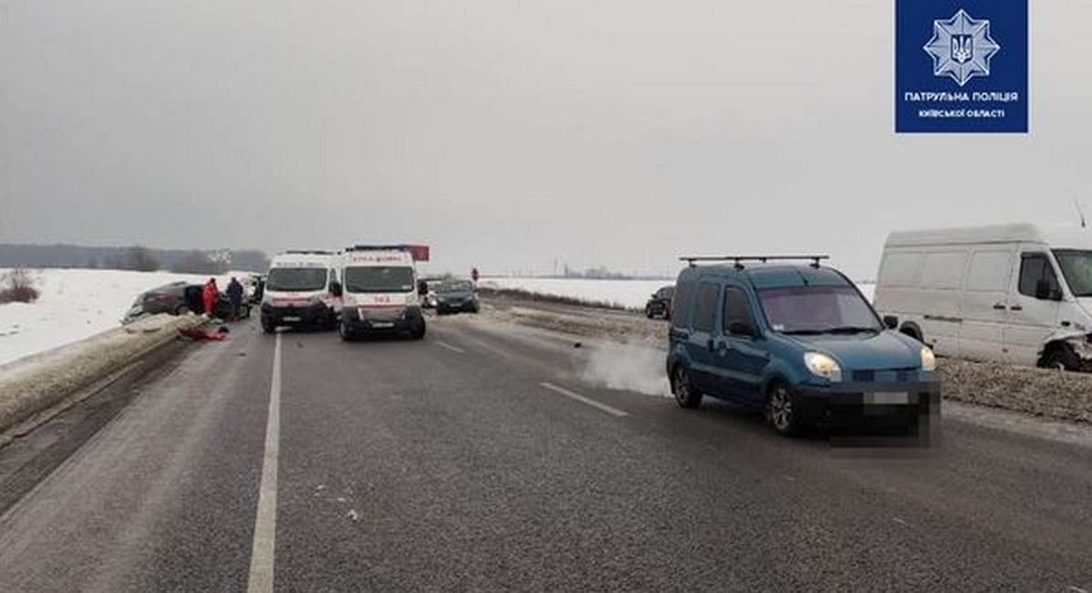 Место ДТП (источник – facebook.com_kyivregionpatrolpolice)