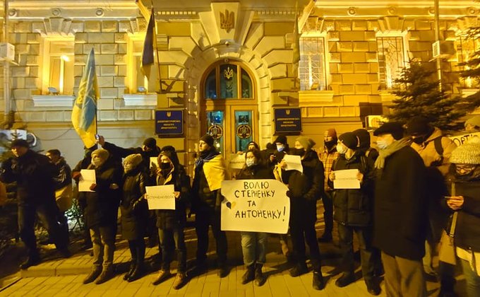 В городах Украины проходят акции в поддержку Стерненко: фото, видео