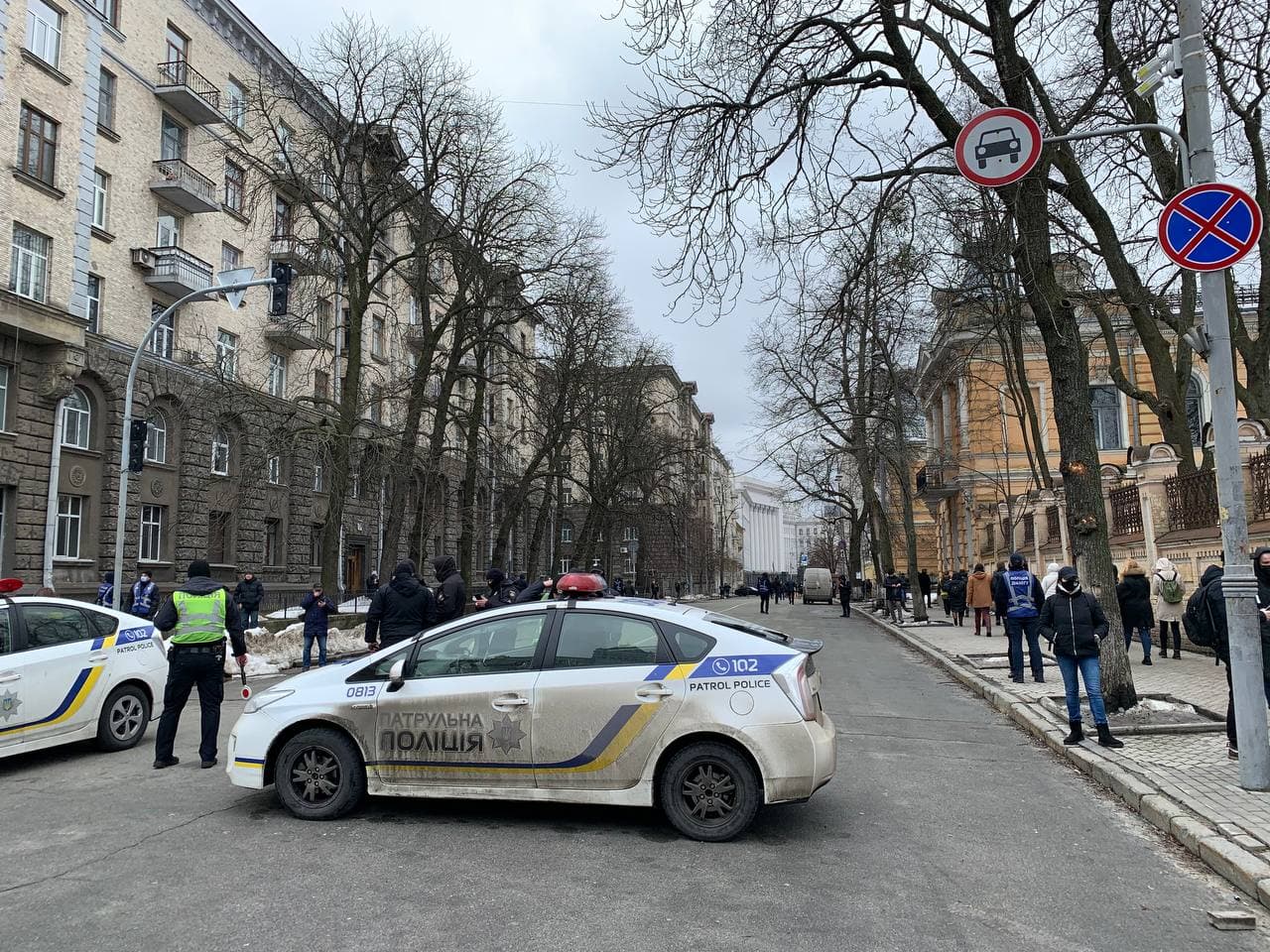 В Киеве на Банковой началась акция протеста из-за приговора Стерненко (ФОТО, ТРАНСЛЯЦИЯ) 5