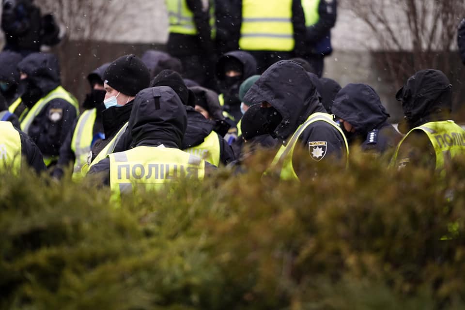 Протест, съезд судей (фото – Фундація DEJURE) В центре Киева прошел протест против съезда судей – фото, видео