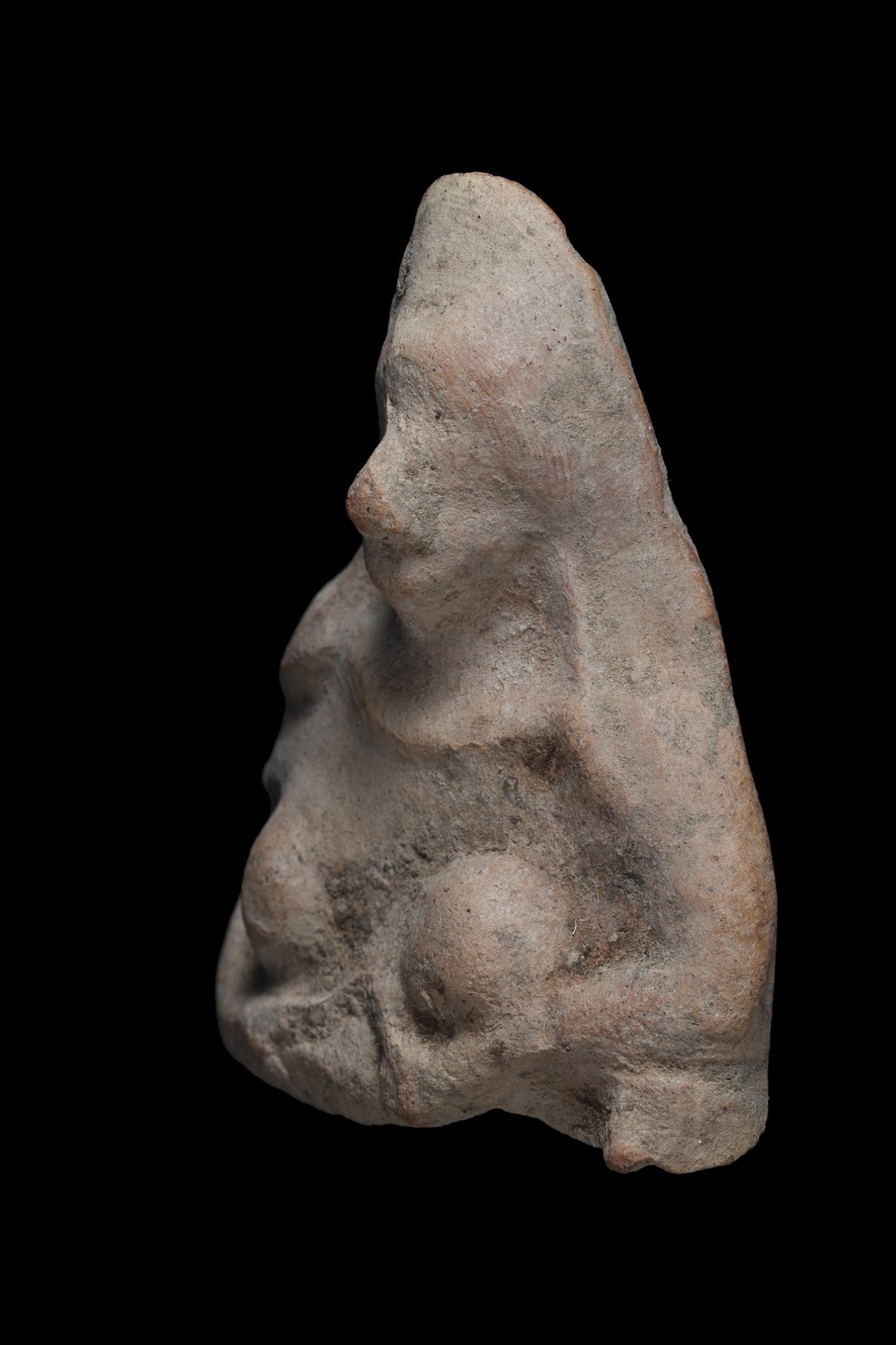 Фото – Israel Antiquities Authority В Израиле 11-летний мальчик нашел уникальную статуэтку, которой 2500 лет – фото