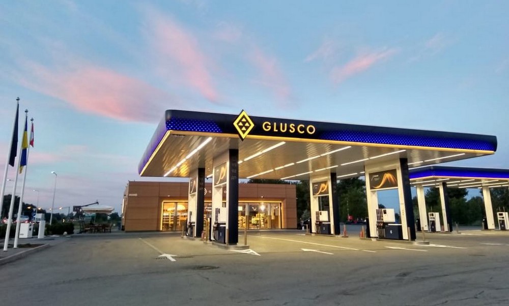 Спадок Медведчука. Мережу АЗС Glusco купив інвестор із Кіпру. Хто він такий? Деталі