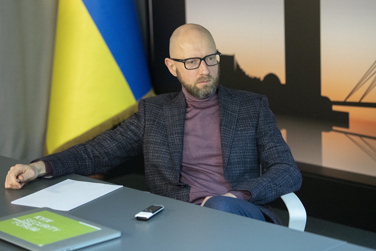 Арсений Яценюк: Байден уже сказал Зеленскому все, что хотел