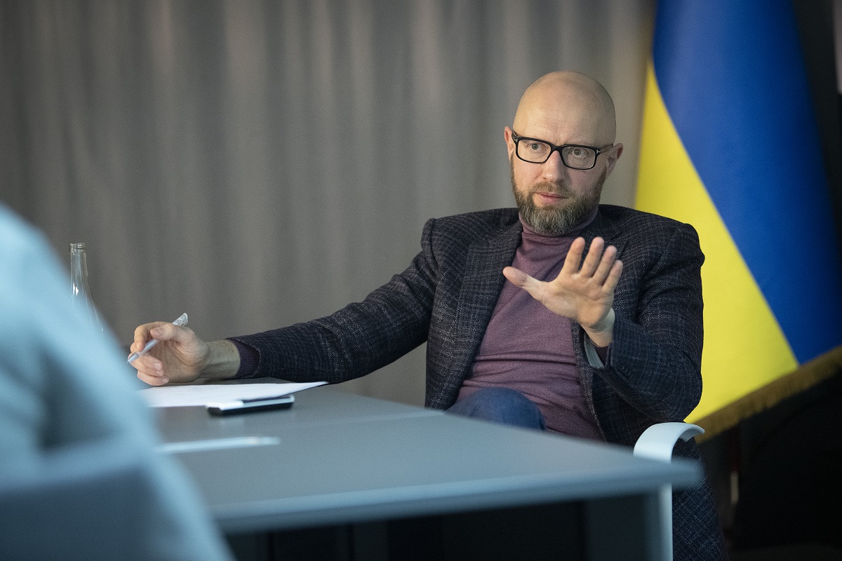 Арсений Яценюк: Байден уже сказал Зеленскому все, что хотел