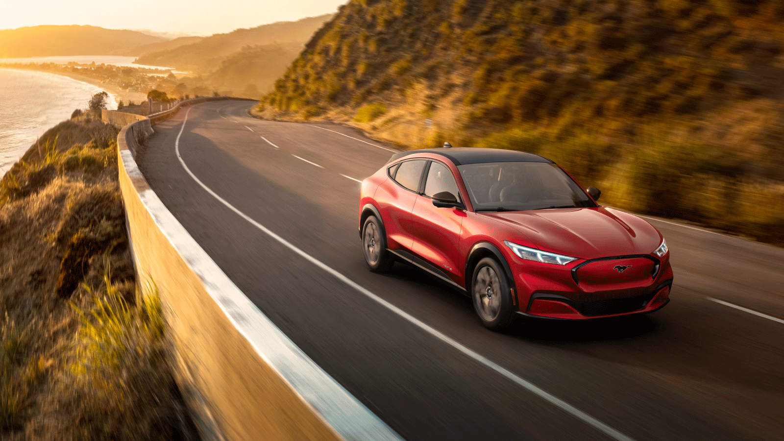 Дышат в затылок: 6 конкурентов, которые мечтают обогнать Tesla. У кого получится?