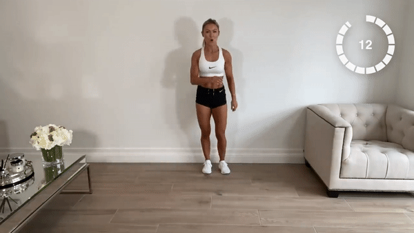 Фрагмент з відео Caroline Girvan