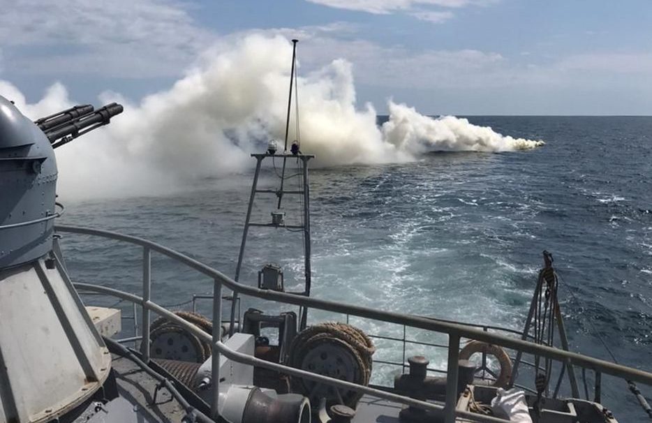 Фото: пресс-служба ВМС ВСУ Морские десантники в Черном море отработали ведение морского боя и высадку на берег: фото
