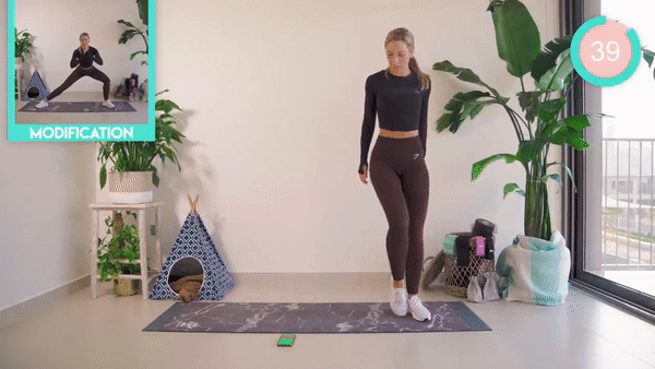 Фрагмент з відео Lilly Sabri