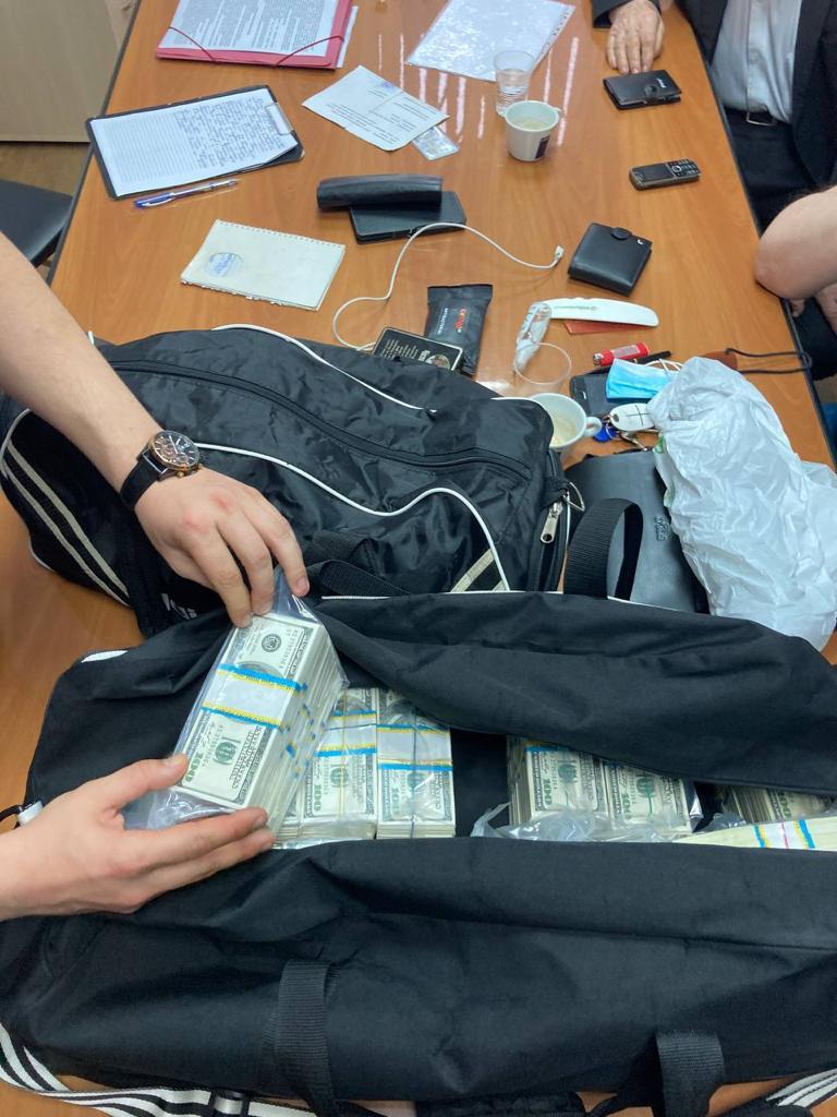 Фото: gp.gov.ua Двое дельцов предлагали должность главы Кировоградской ОГА за $3,5 млн — Офис генпрокурора