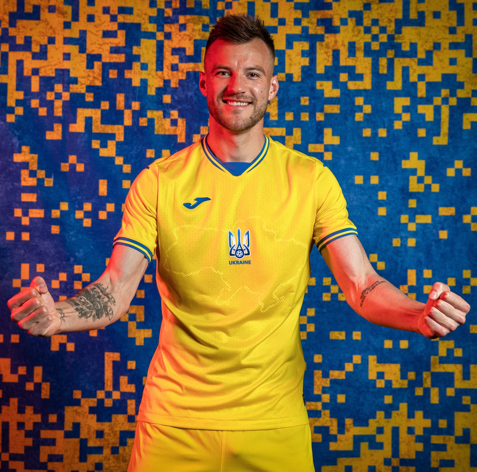Фото – Facebook Андрея Павелко Сборная Украины представила новую форму на Евро-2020 – видео