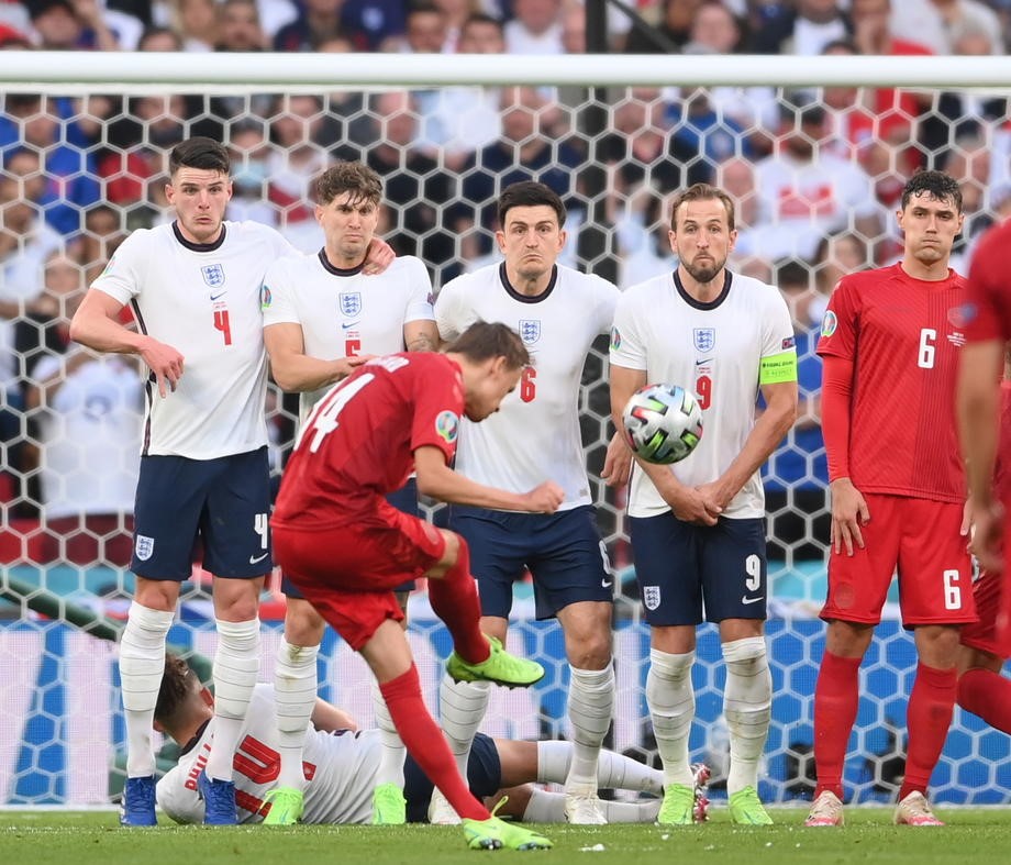 Сборная Англии победила Данию и вышла в финал Евро-2020. Все решил спорный пенальти – фото