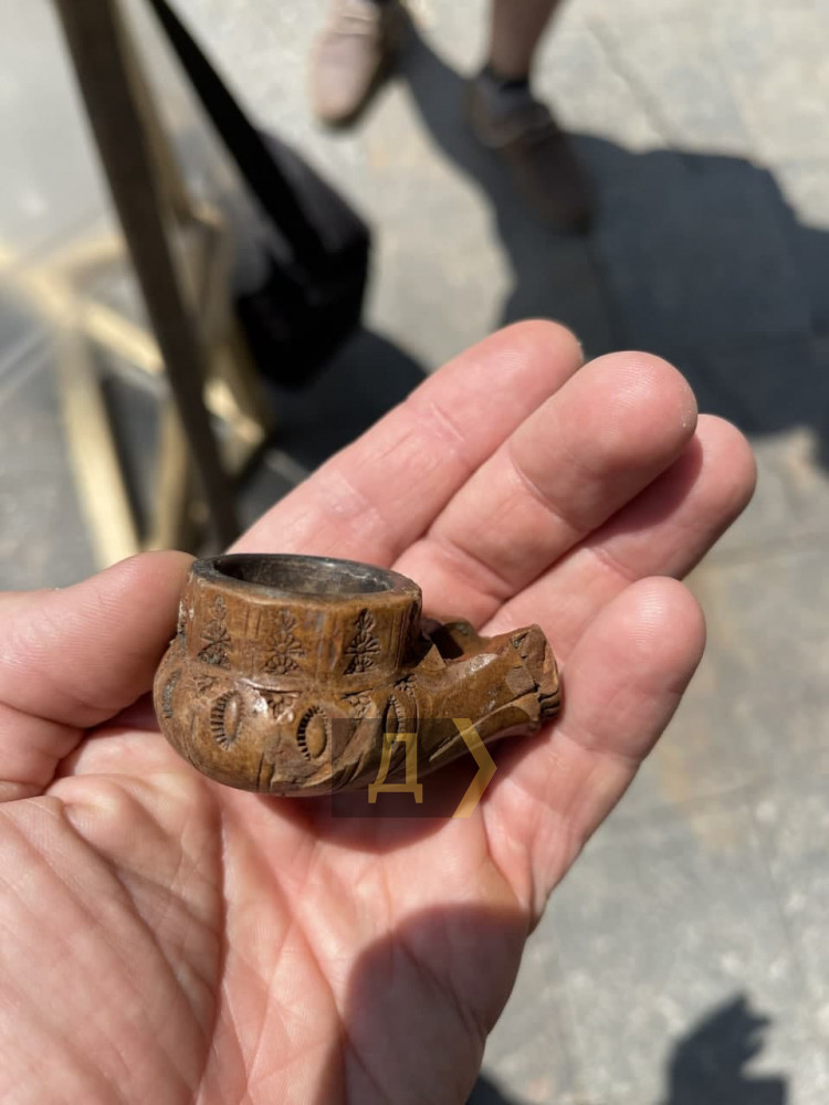 В Одесі знайшли старовинні курильні трубки та фрагменти бруківки часів Воронцова: фото
