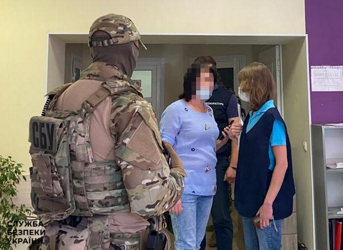 Разоблачение схемы (Фото – СБУ) "Ребенок под ключ" за $60 000. СБУ заявляет о разоблачении схемы продажи детей за границу