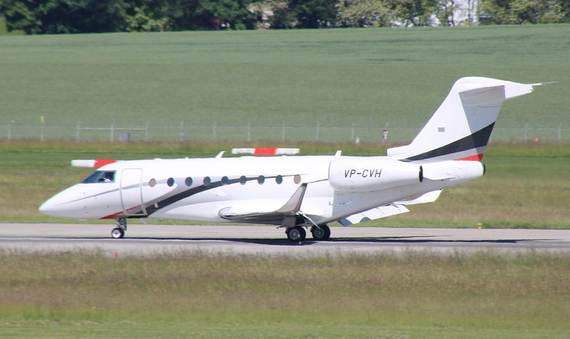 Gulfstream G280 VP-CVH (Фото: flickr)