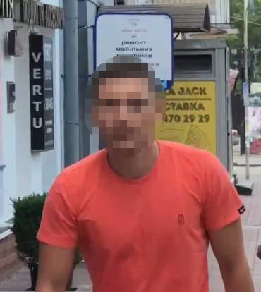 Задержаный (Фото – пресс-служба прокуратуры Киева) Нападение на танцора Дорофеевой. Военного УГО задержали, ему грозит до восьми лет тюрьмы