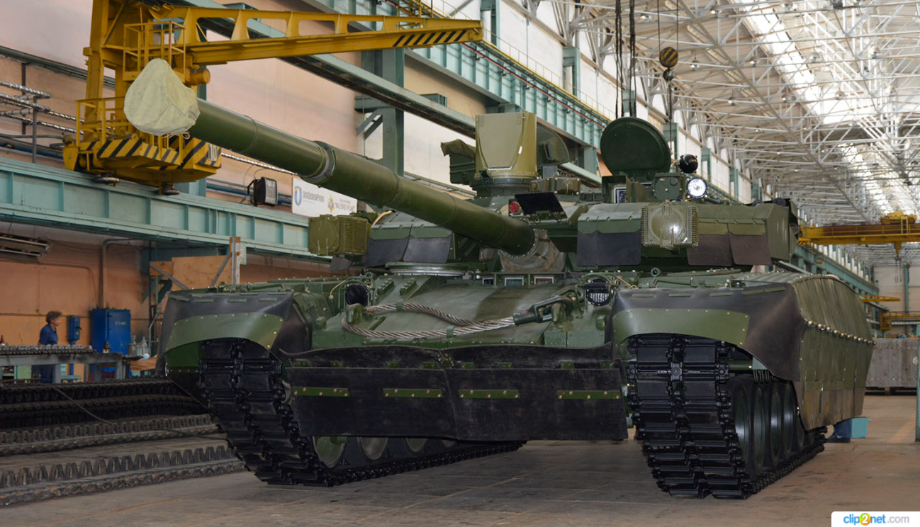 Завод ім. Малишева випустив танк "Оплот". Його покажуть у Києві на параді – фото