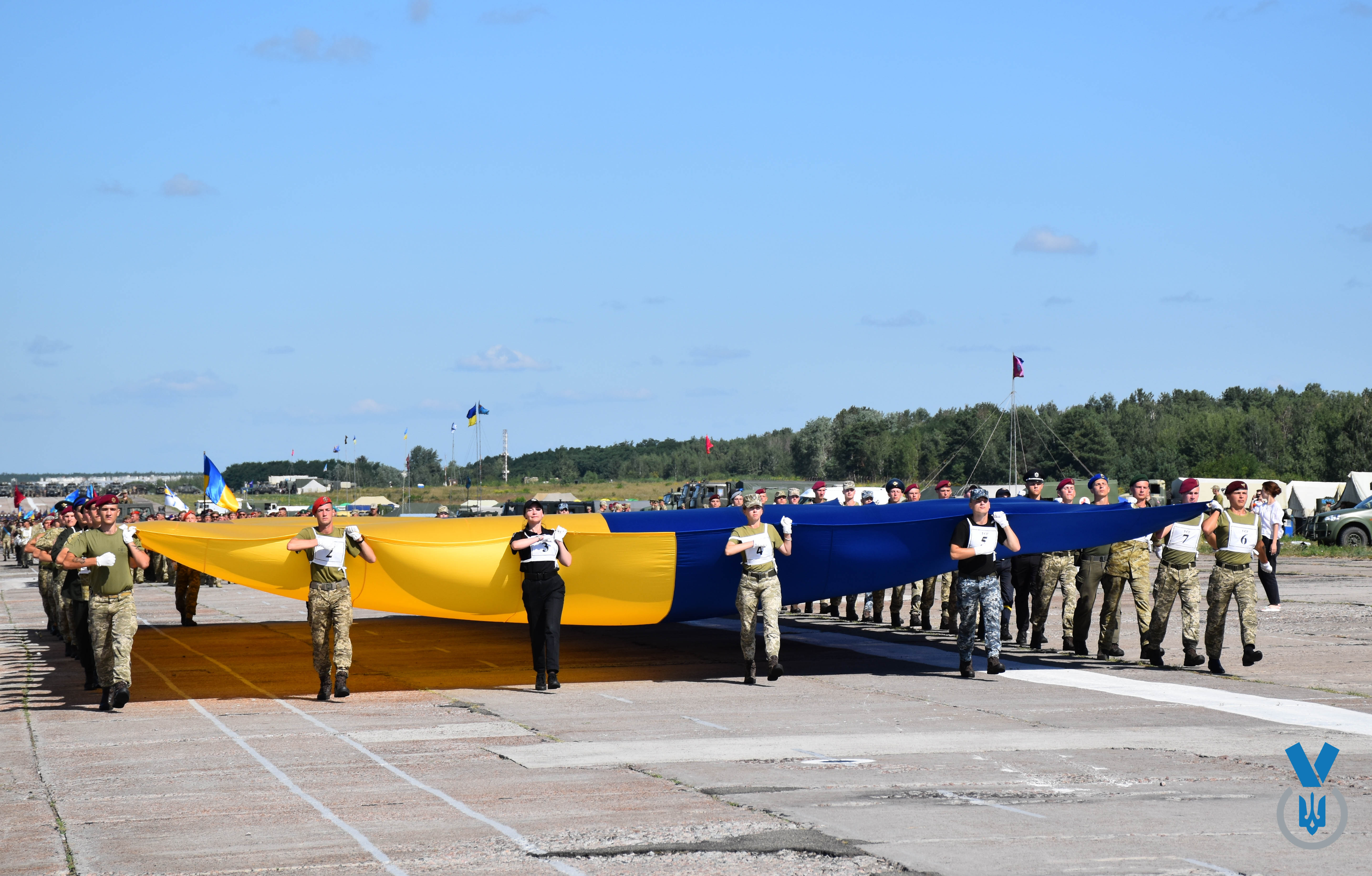 Таран про парад 24 серпня: "Совковості" і важкої техніки не буде. Фото і відео репетиції