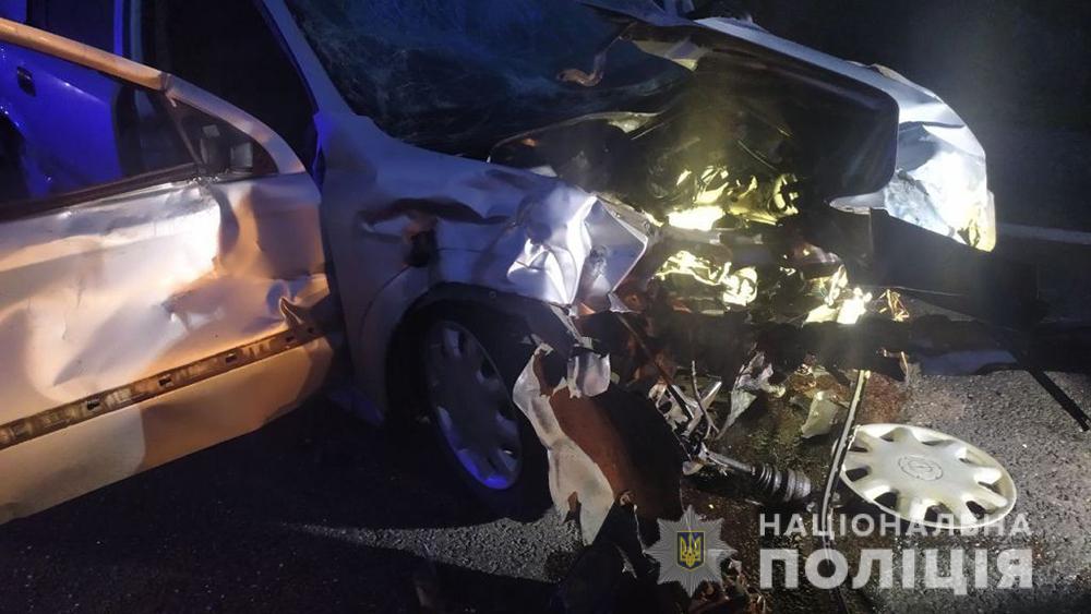 Разбитое авто (Фото – Нацполиция) ДТП в Запорожской области: в авто сгорели пять человек, трое из них – дети