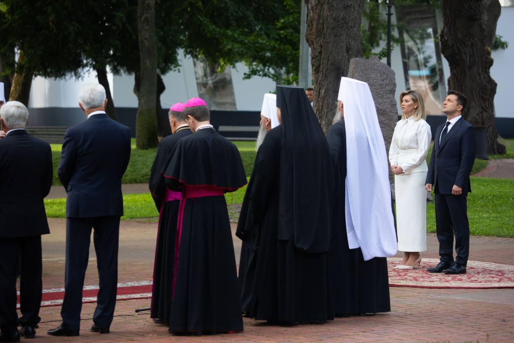 Молебень (Фото – пресслужба президента) День Незалежності України. Військовий парад на Хрещатику – відео
