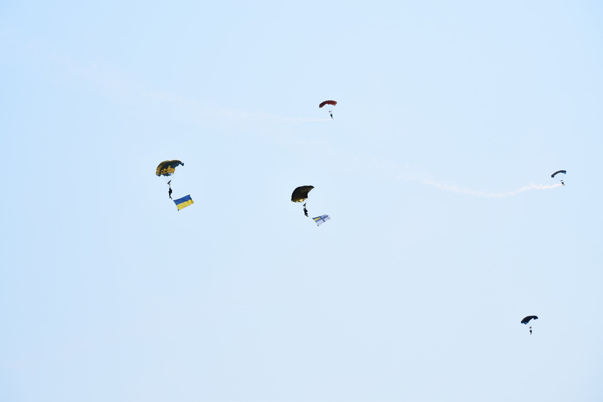 Фото: facebook.com/navy.mil.gov.ua ВМС взяли участь у морському параді в Одесі і вперше – на Дніпрі в Києві: фото, відео