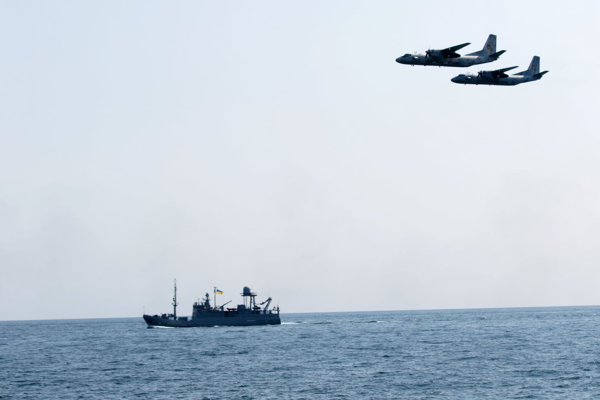 Фото: facebook.com/navy.mil.gov.ua ВМС взяли участь у морському параді в Одесі і вперше – на Дніпрі в Києві: фото, відео